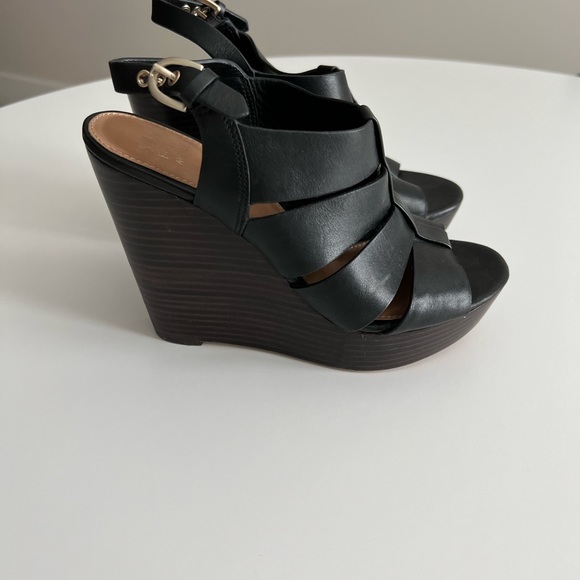 Saks Fifth Avenue wedge sandal - Picture 2 of 5